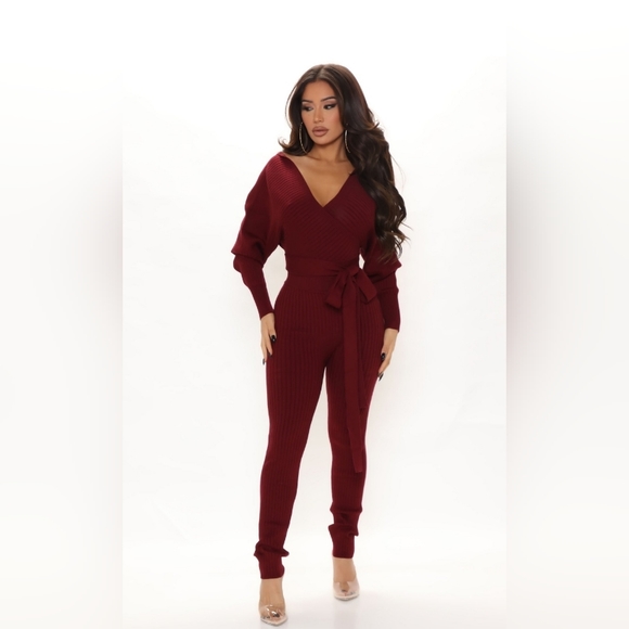 Fashion Nova Pants - Hold Me Closer Sweater Legging Set in Burgundy